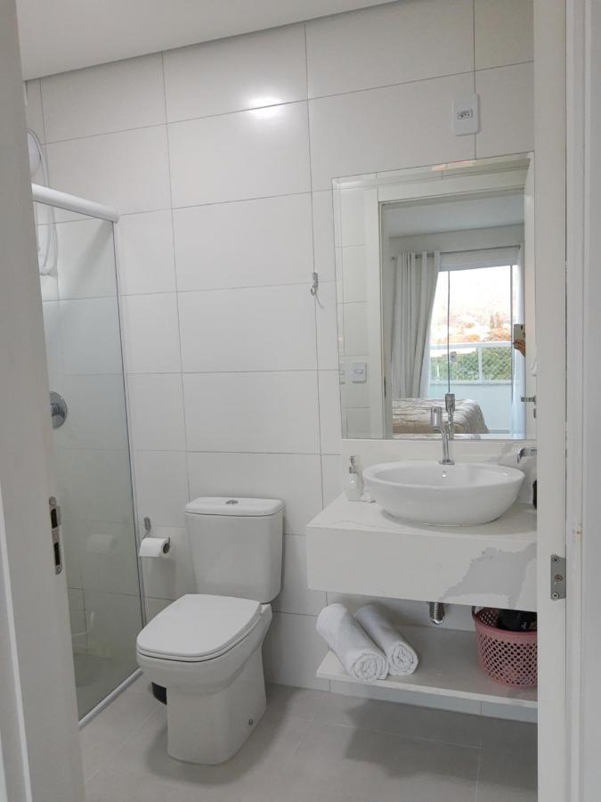 Apartamento Com Vista Pro Mar Proximo Ao Beto Carrero Пенья Экстерьер фото